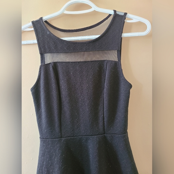 Monteau Black Party Dress - Picture 4 of 5